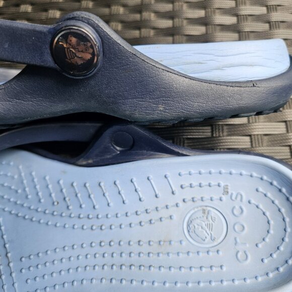 Crocs Women's Blue Flat Strappy Sandals Size 6 Waterproof Flexible Comfortable - Picture 7 of 9